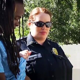 Young black rasta doesn't have more options than fuck cops